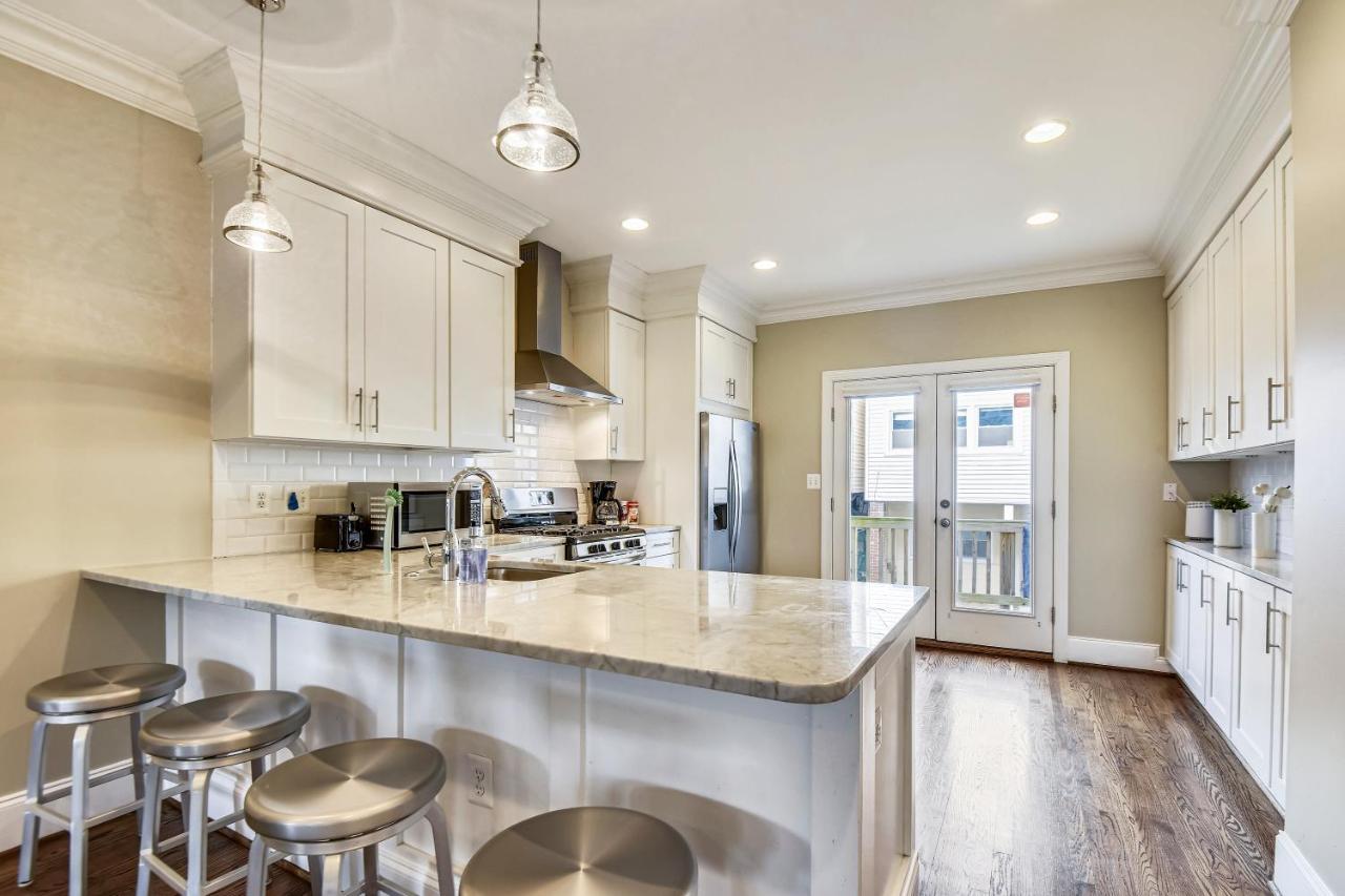 Edgewood Guesthouse Apartment Unitワシントン エクステリア 写真