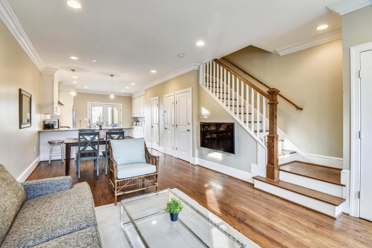 Edgewood Guesthouse Apartment Unitワシントン エクステリア 写真
