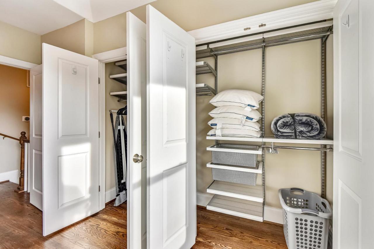 Edgewood Guesthouse Apartment Unitワシントン エクステリア 写真
